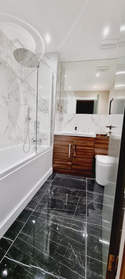 Double King Suite, Canary Wharf Waterfront ロンドン エクステリア 写真