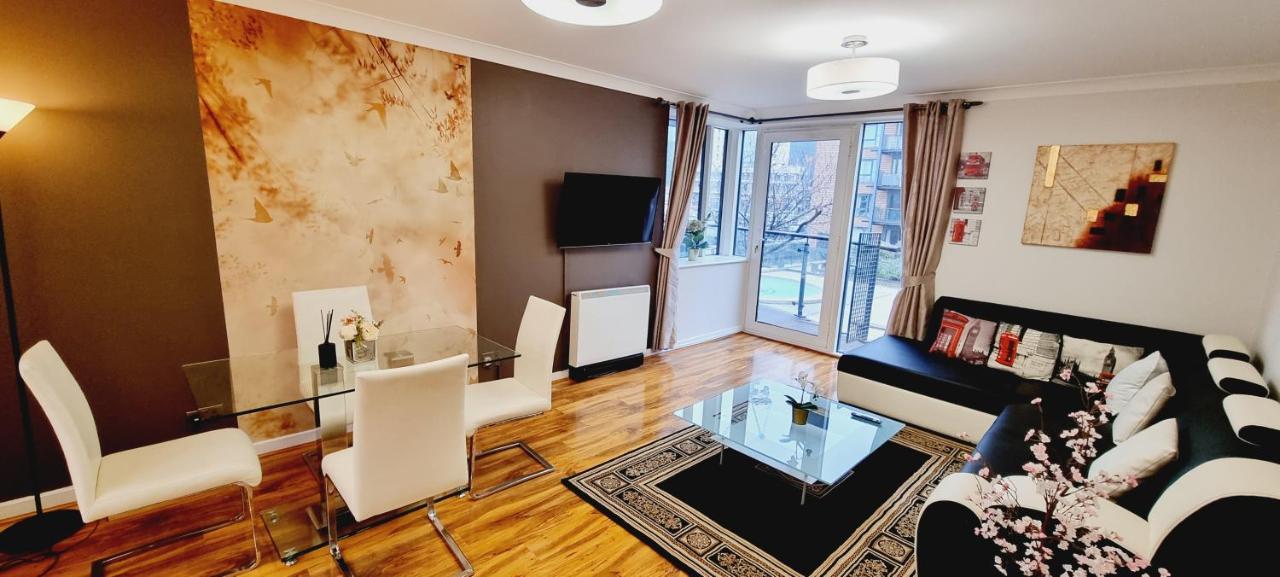 Double King Suite, Canary Wharf Waterfront ロンドン エクステリア 写真